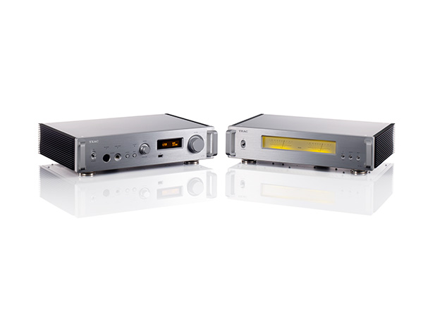 TEAC AP-701 silver Усилитель мощности