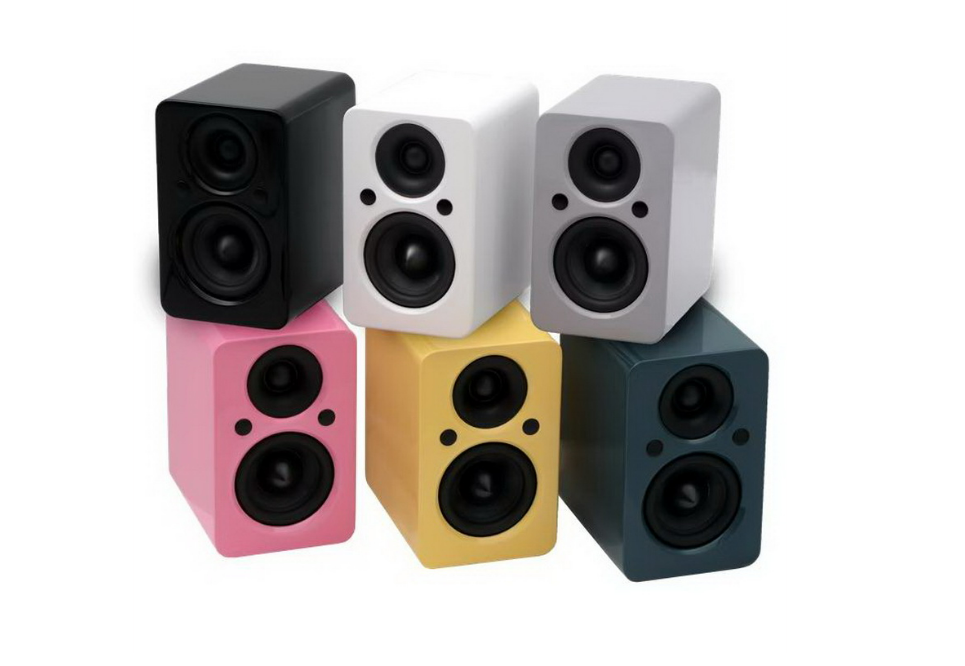 Активная полочные колонки Jamo Mini MKII Gloss Pink