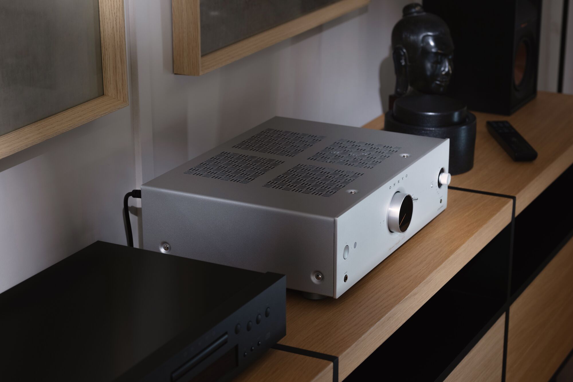 ONKYO A50 Silver Интегральный стереоусилитель