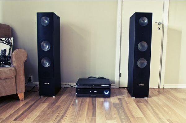Canton GLE 490.2 black