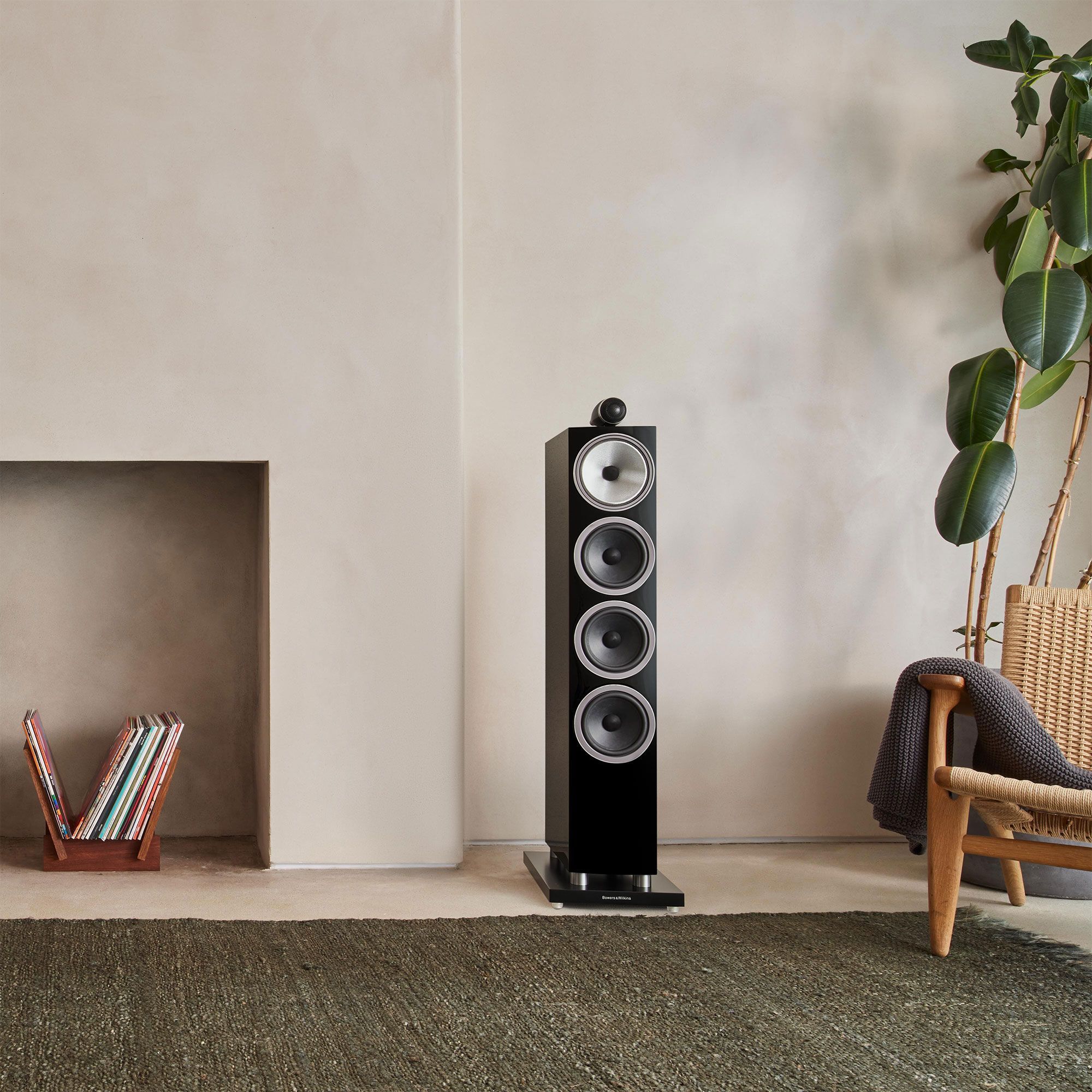 Bowers & Wilkins 702 S3 Glossy Black напольная АС