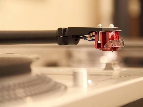 Denon DL-110  Головка звукоснимателя