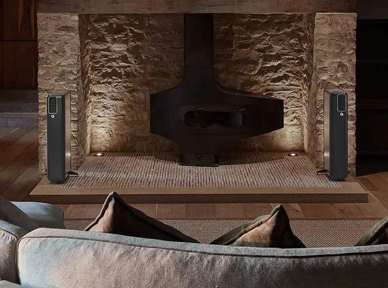Q Acoustics Active 400 (QA8404) Black активные напольные АС черные