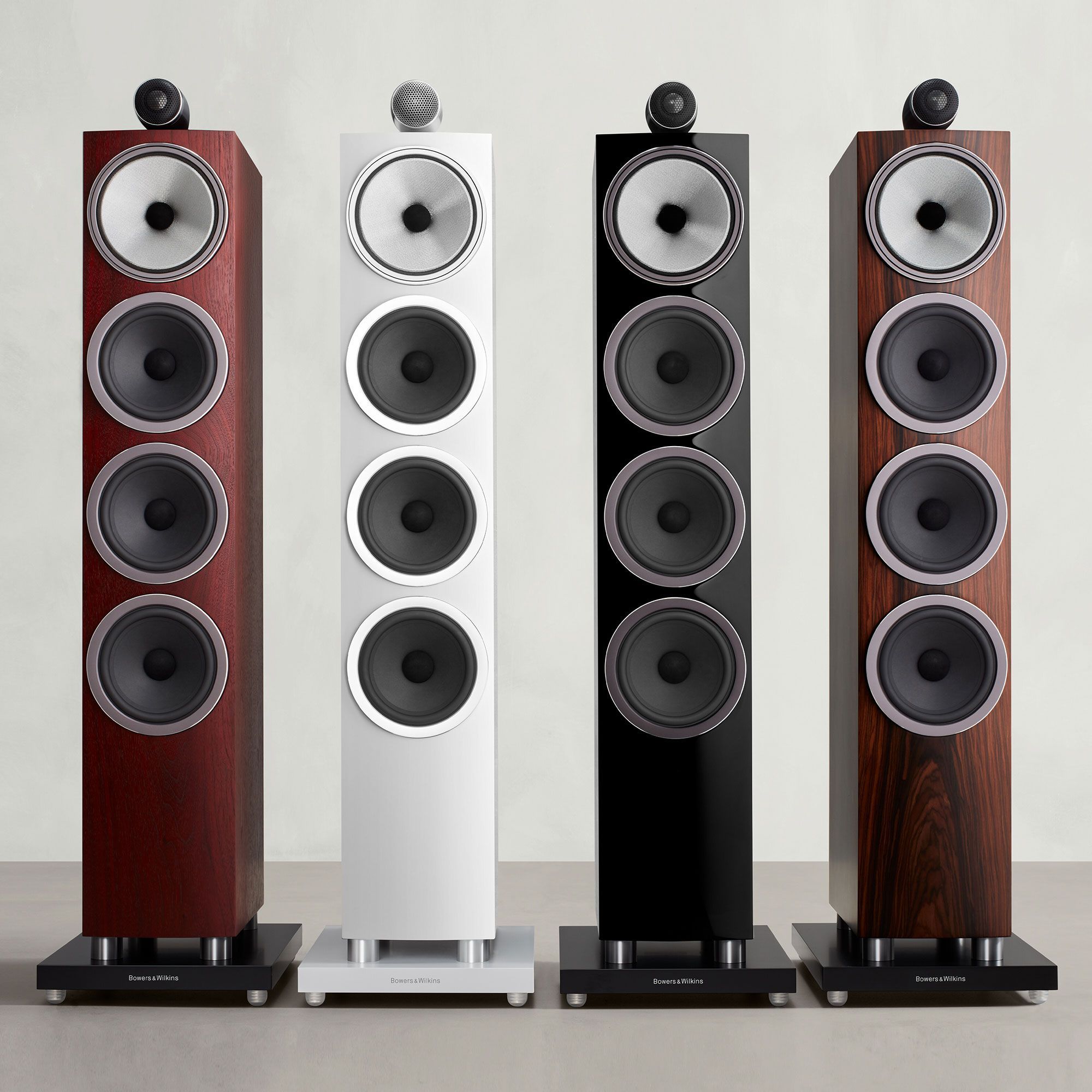 Bowers & Wilkins 702 S3 Glossy Black напольная АС