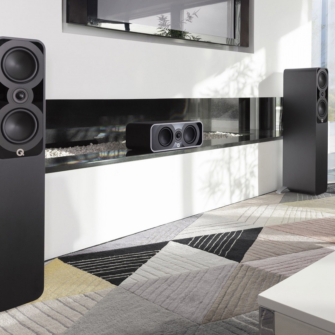 Q Acoustics Q5040 Black satin Напольные АС черный матовый QA5042