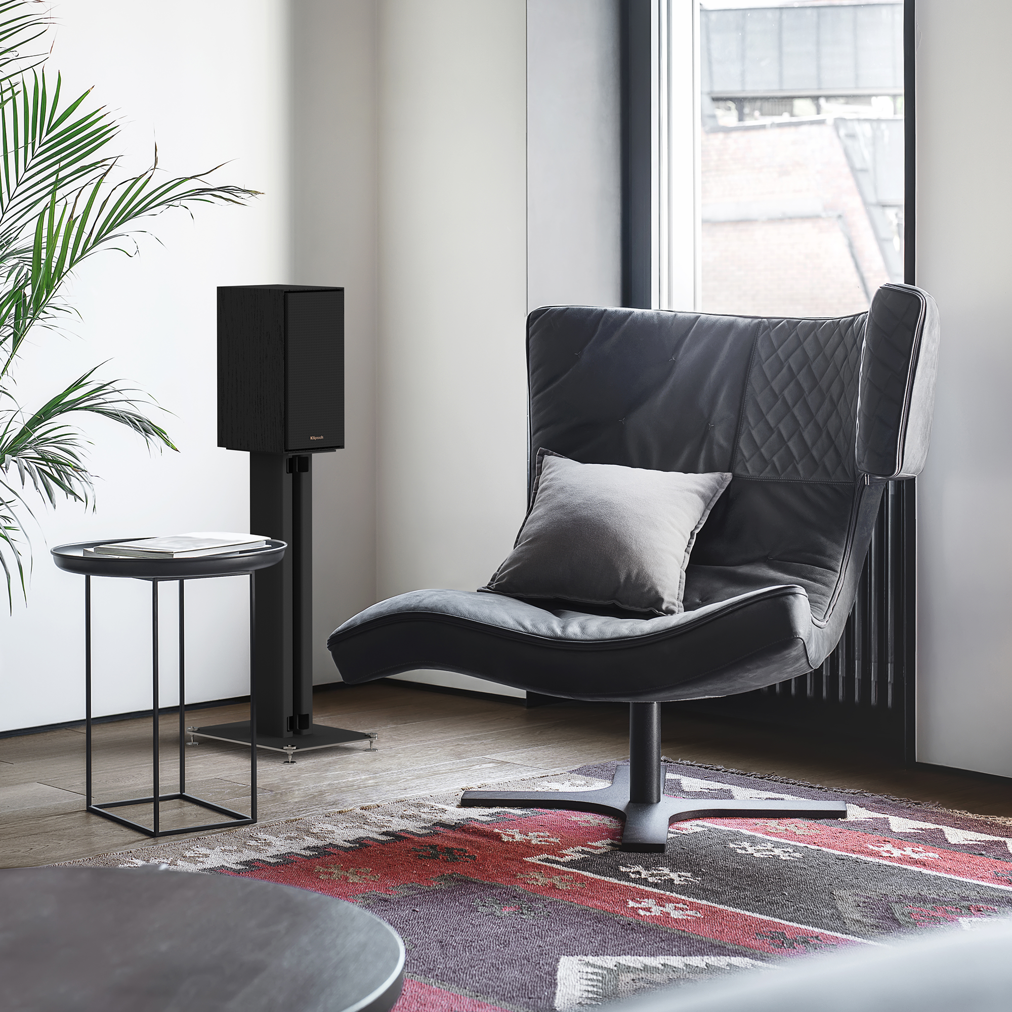 Klipsch R-40M Black Полочная акустика