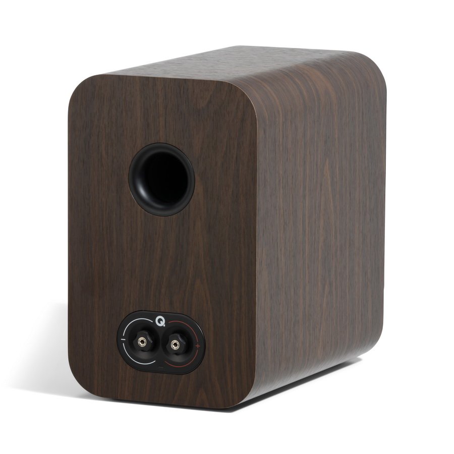 Q Acoustics Q 3020c (QA3326) C Walnut Полочная акустика