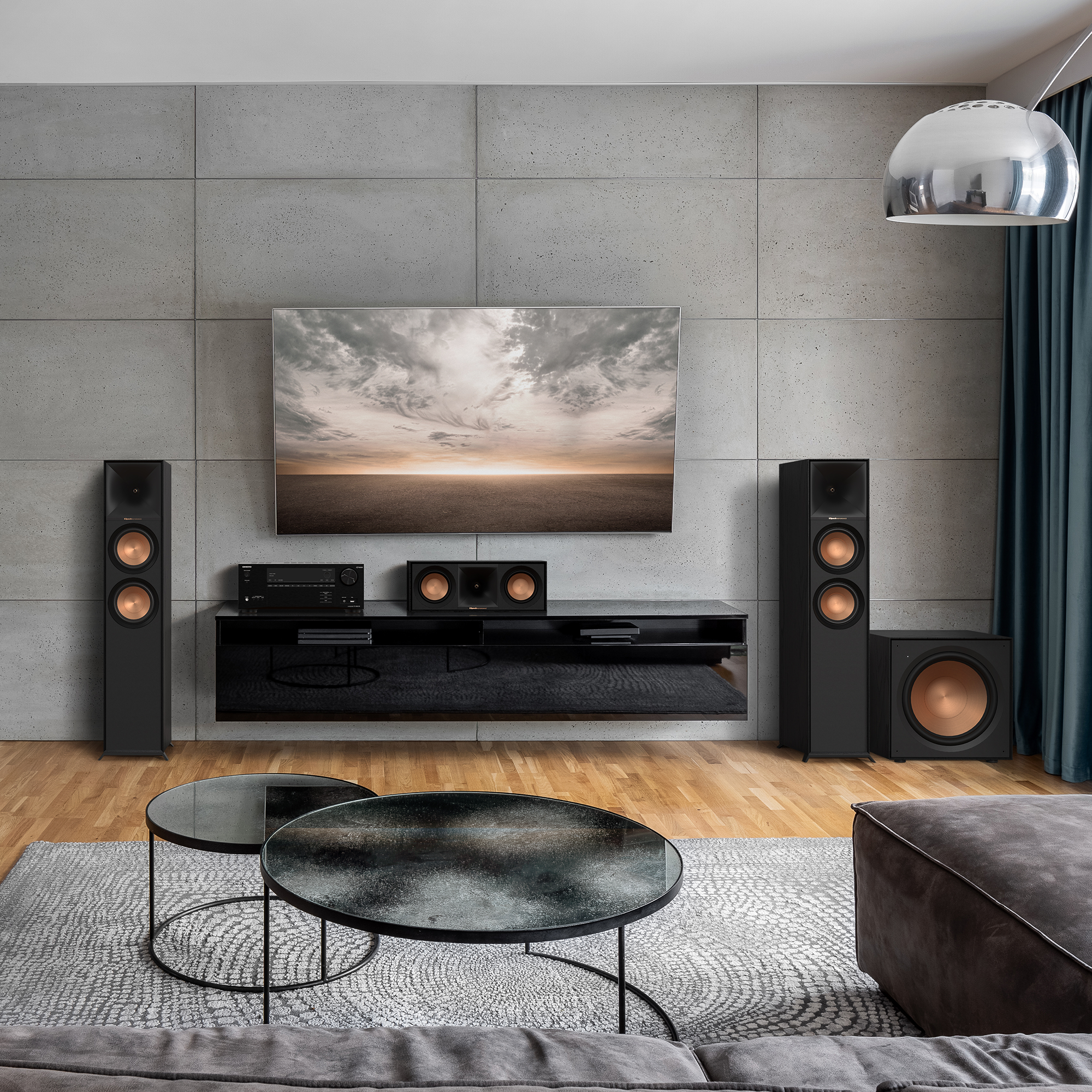 Напольная акустика Klipsch R-605FA с поддержкой Dolby Atmos